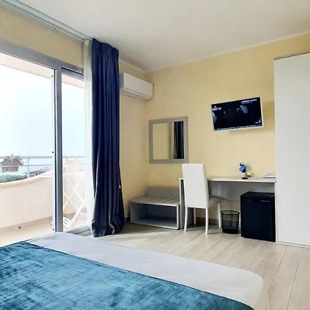 I Fichi D'india Capo Vaticano